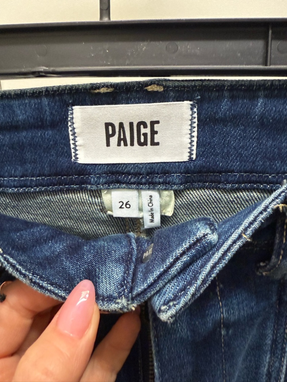PAIGE Anessa Wide-Leg High-Rise Crop Jeans in Medium Blue Wash NWT - Picture 7 of 8